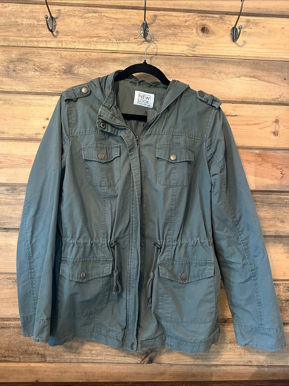 New Look Hooded Utility Jacket in Sage Green